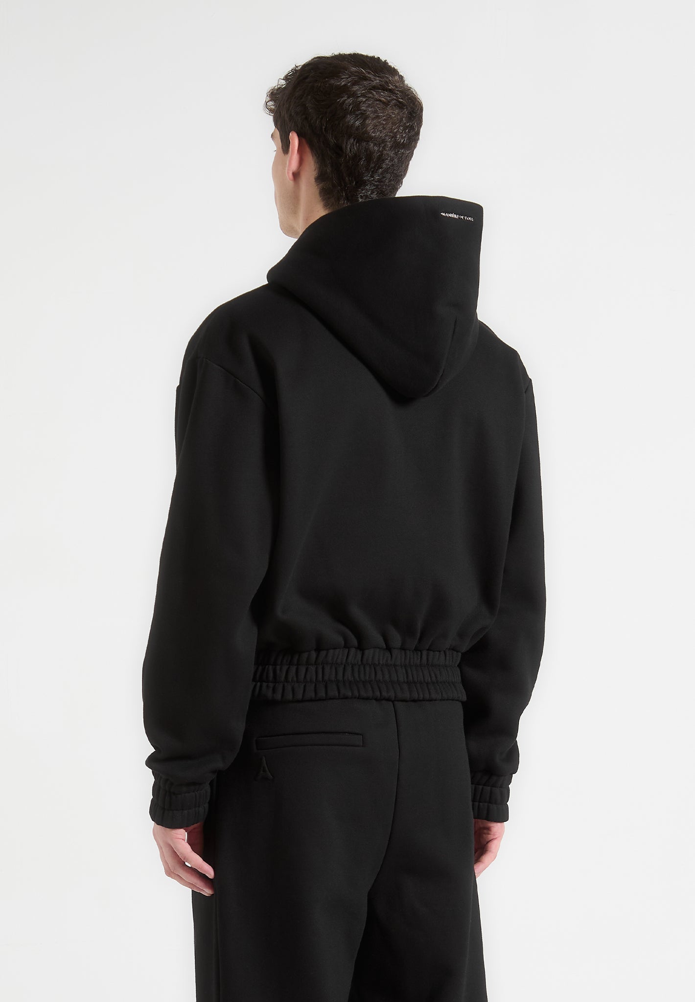 Éternel Cropped Zip Hoodie - Black